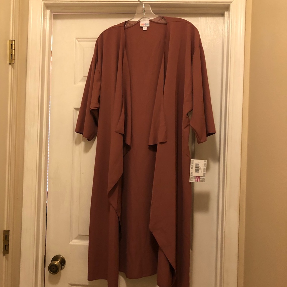 Lularoe Shirley. Dusty mauve color